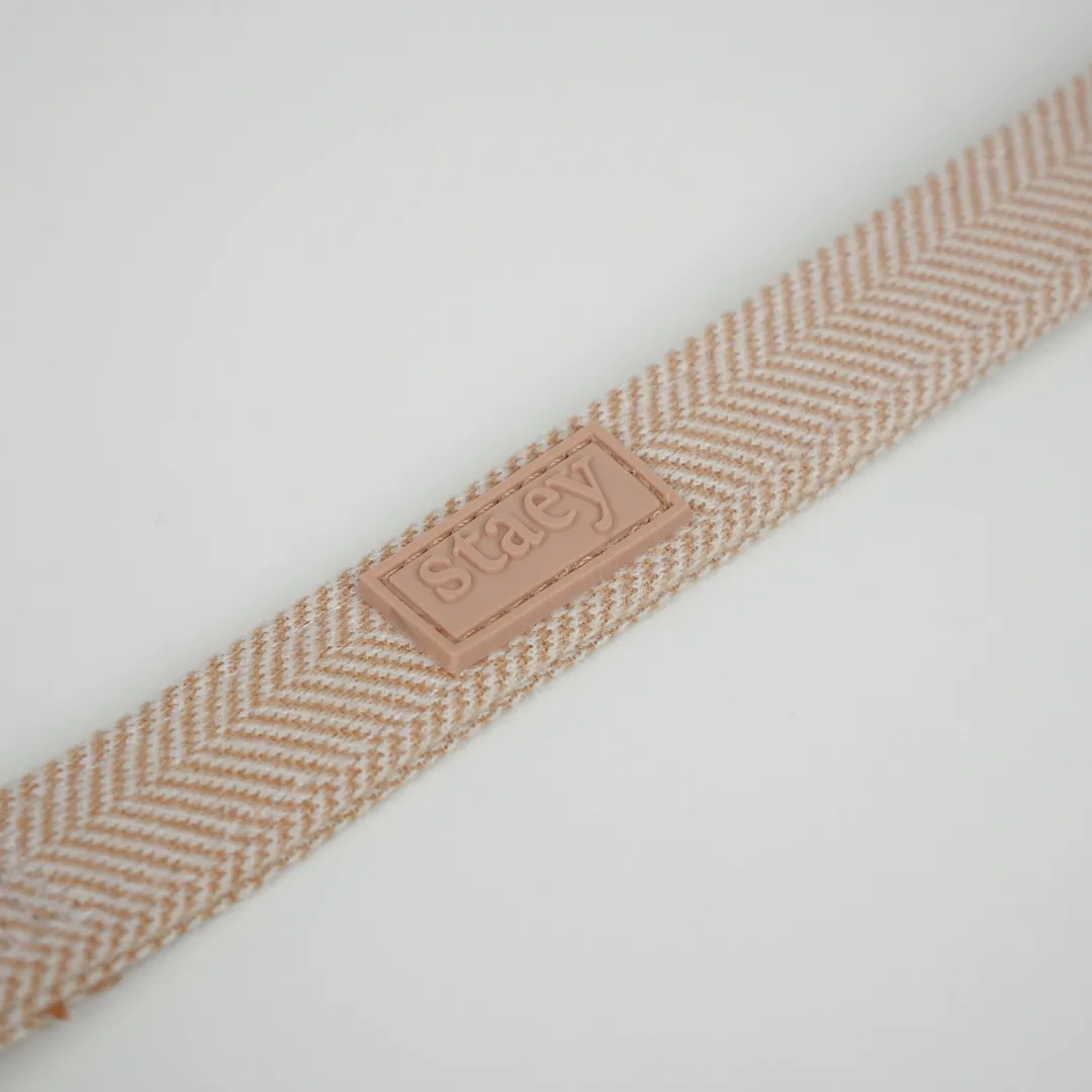 Staey Elma hundesnor Light Rose medium 152 cm