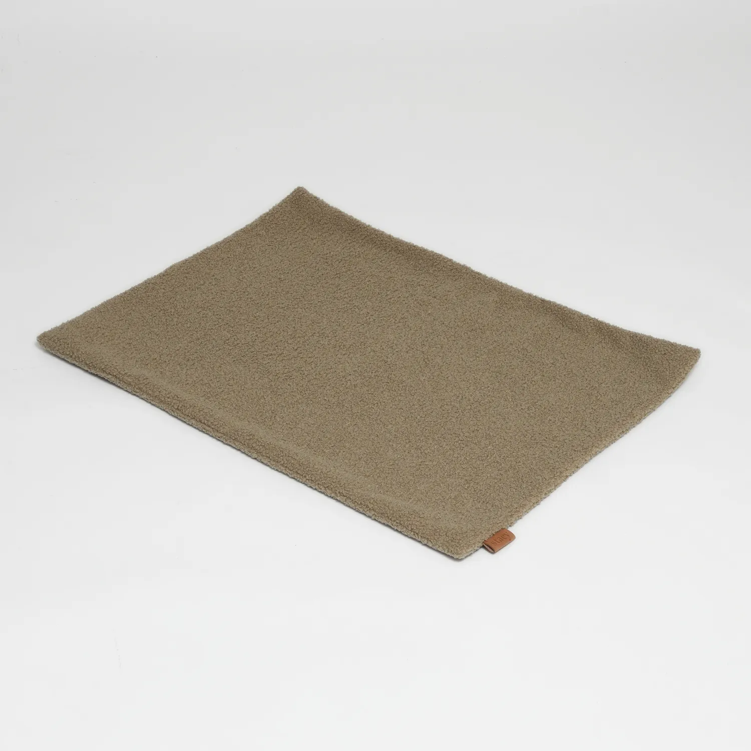 Staey Kaia hundetæppe Oat Bouclé 80x60