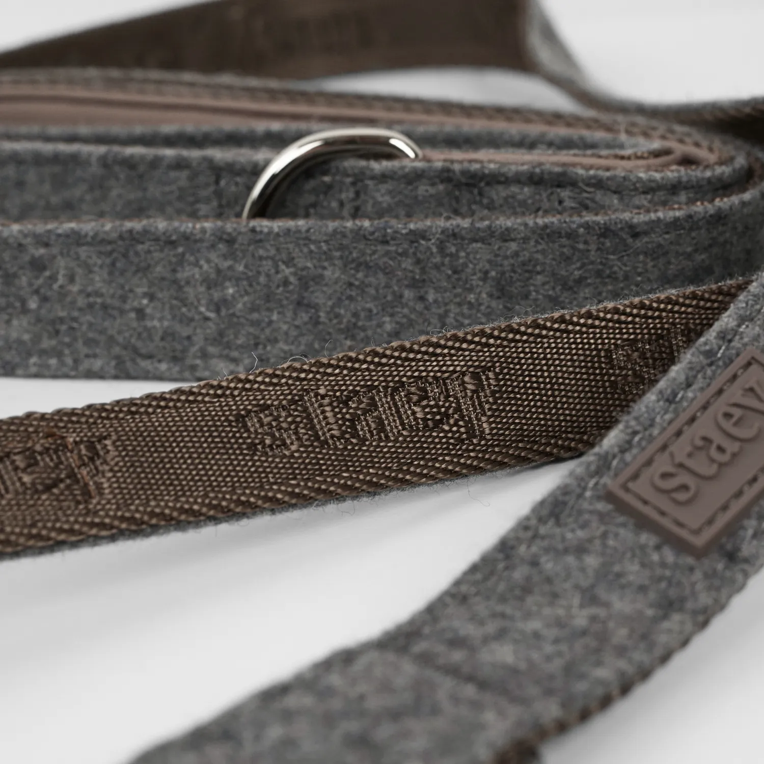 Staey Elma hundesnor Stone 152 cm blød