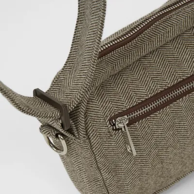 Staey Elma gåtaske Mocca 22 cm crossover