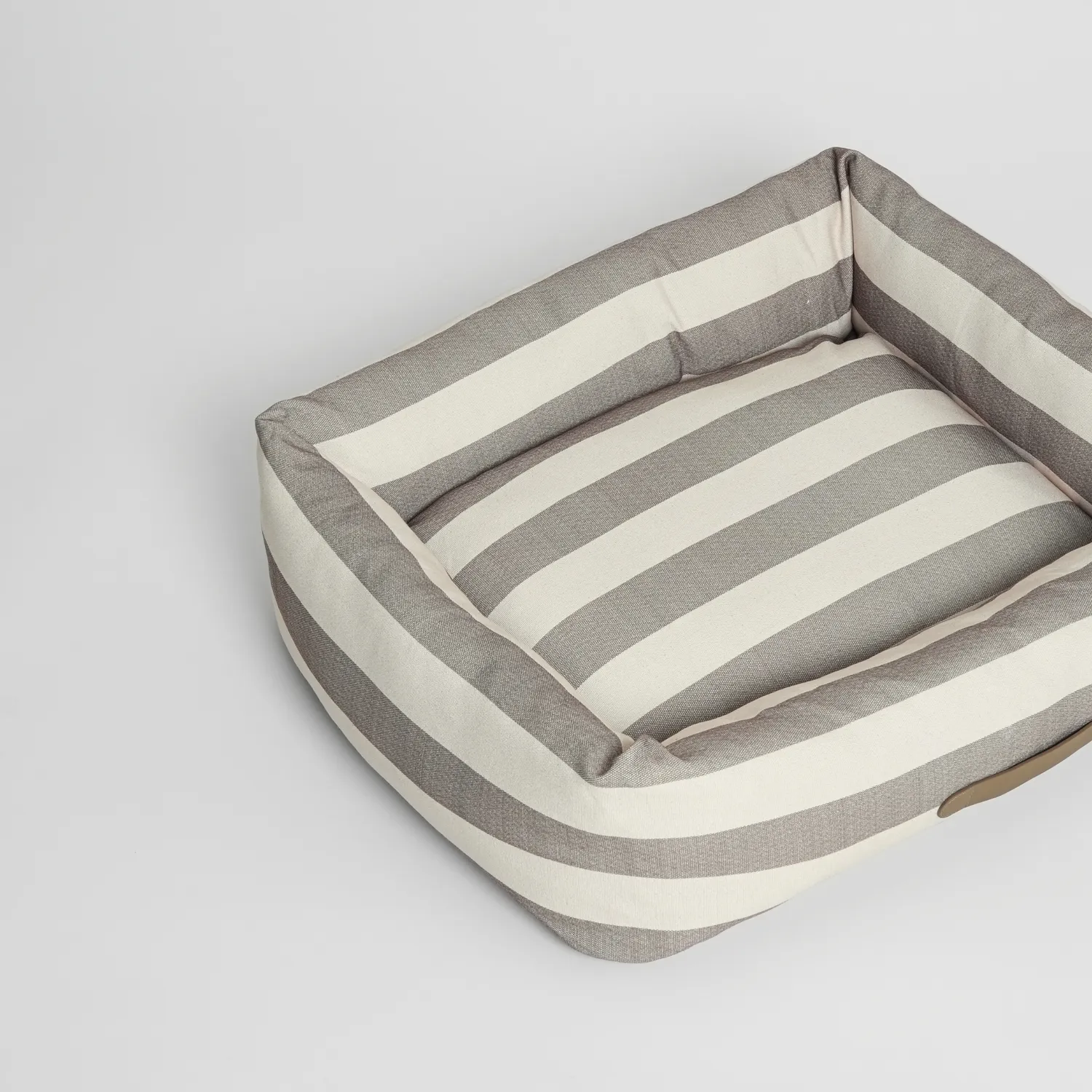 Staey Alba hundeseng striped vaskbar