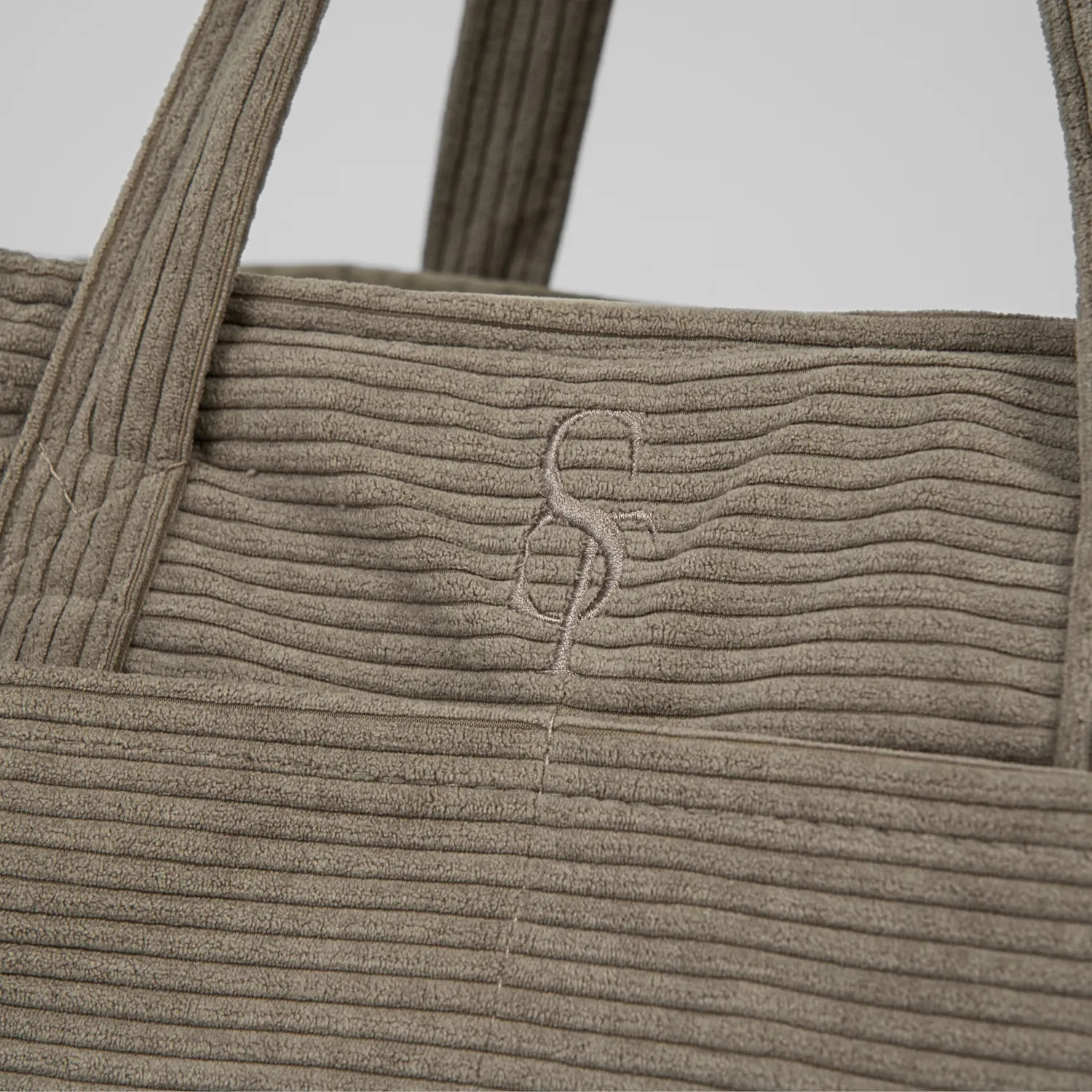 Staey Vilda Hundetaske Taupe Corduroy op til 8 kg