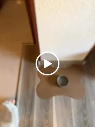 Staey Alva Feeding Mat skålmåtte Cappuccino vegansk læder
