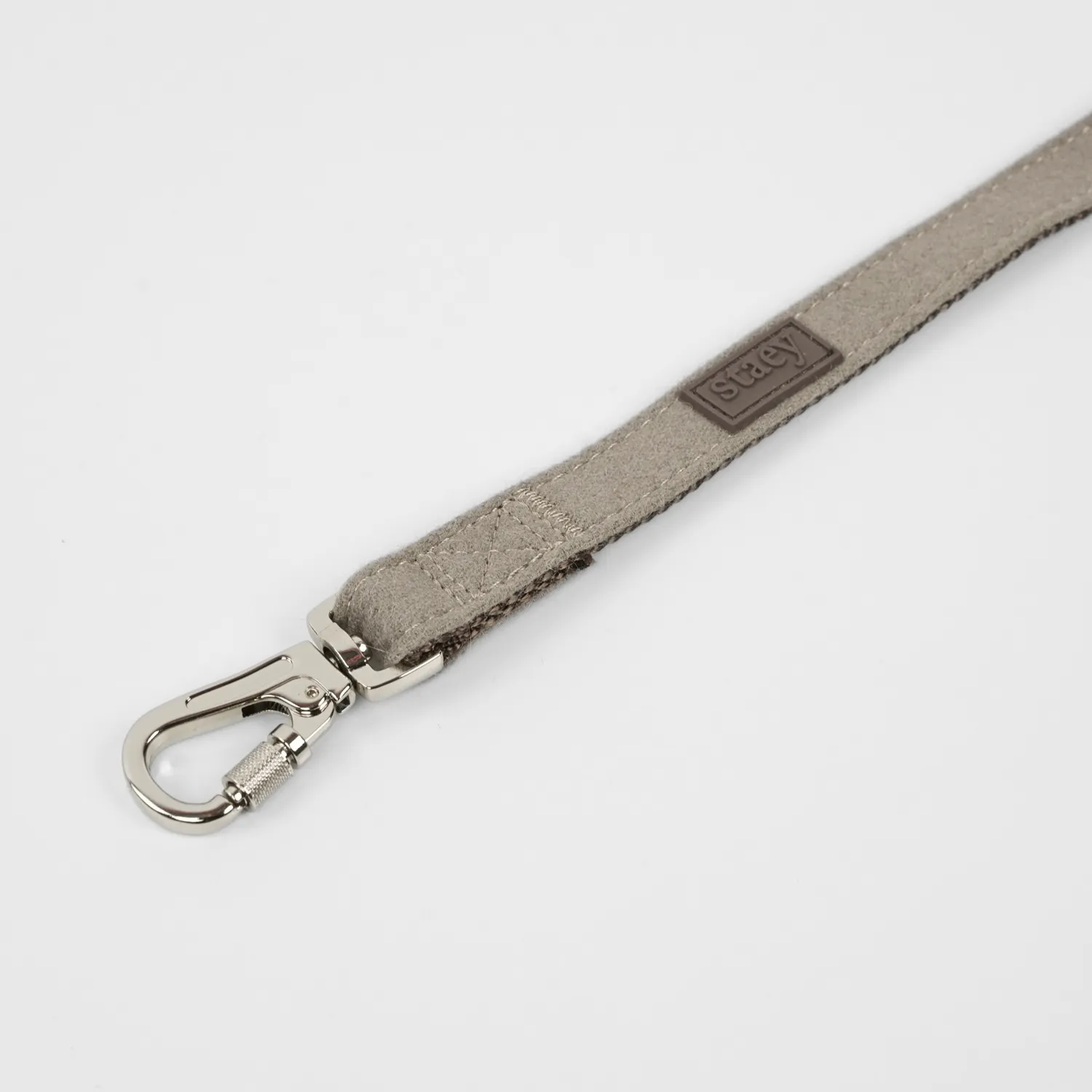 Staey Elma hundesnor Sand medium 152 cm