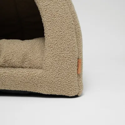 Staey Hundehule Dog Cave Oat Bouclé Hule 62x62 cm