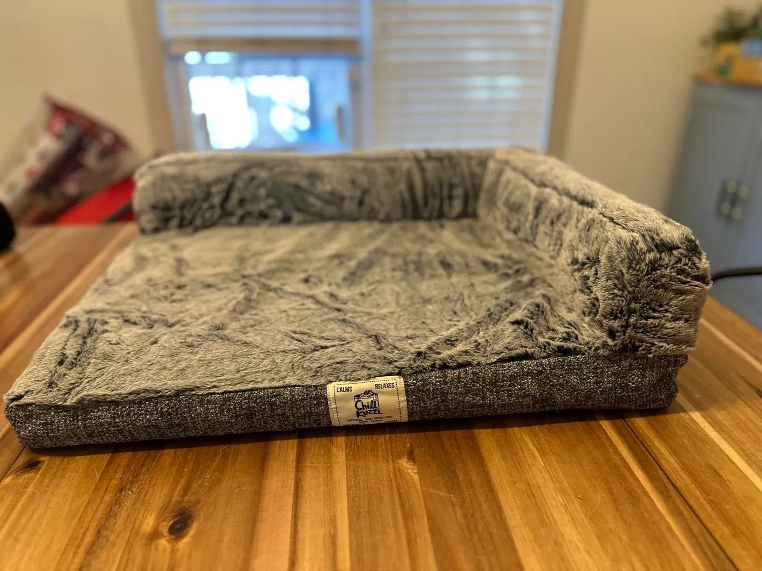 Chill Kuzzi Calming Nook hundeseng hule grå FIR