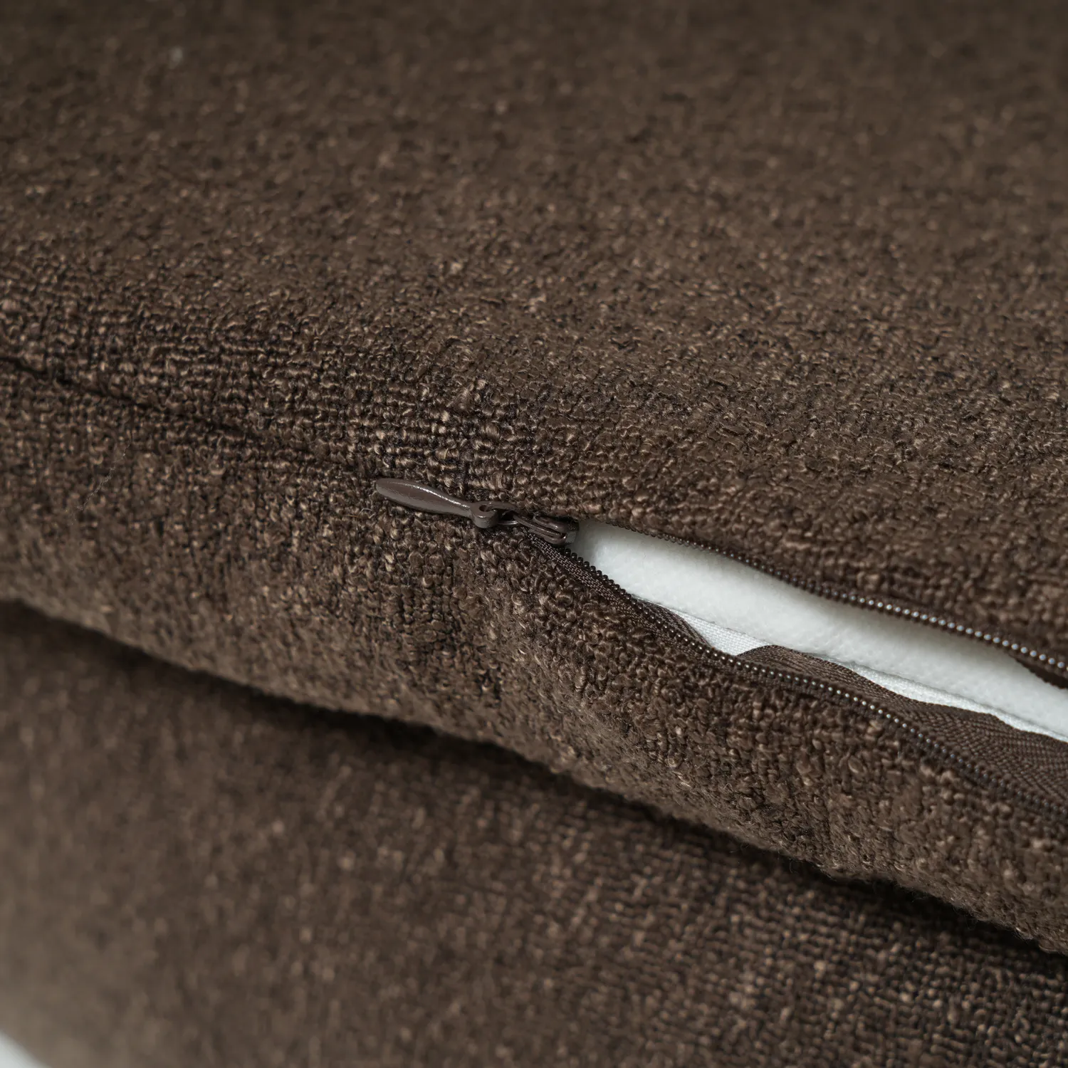 Staey Vera hundeseng Chestnut Bouclé – memory foam